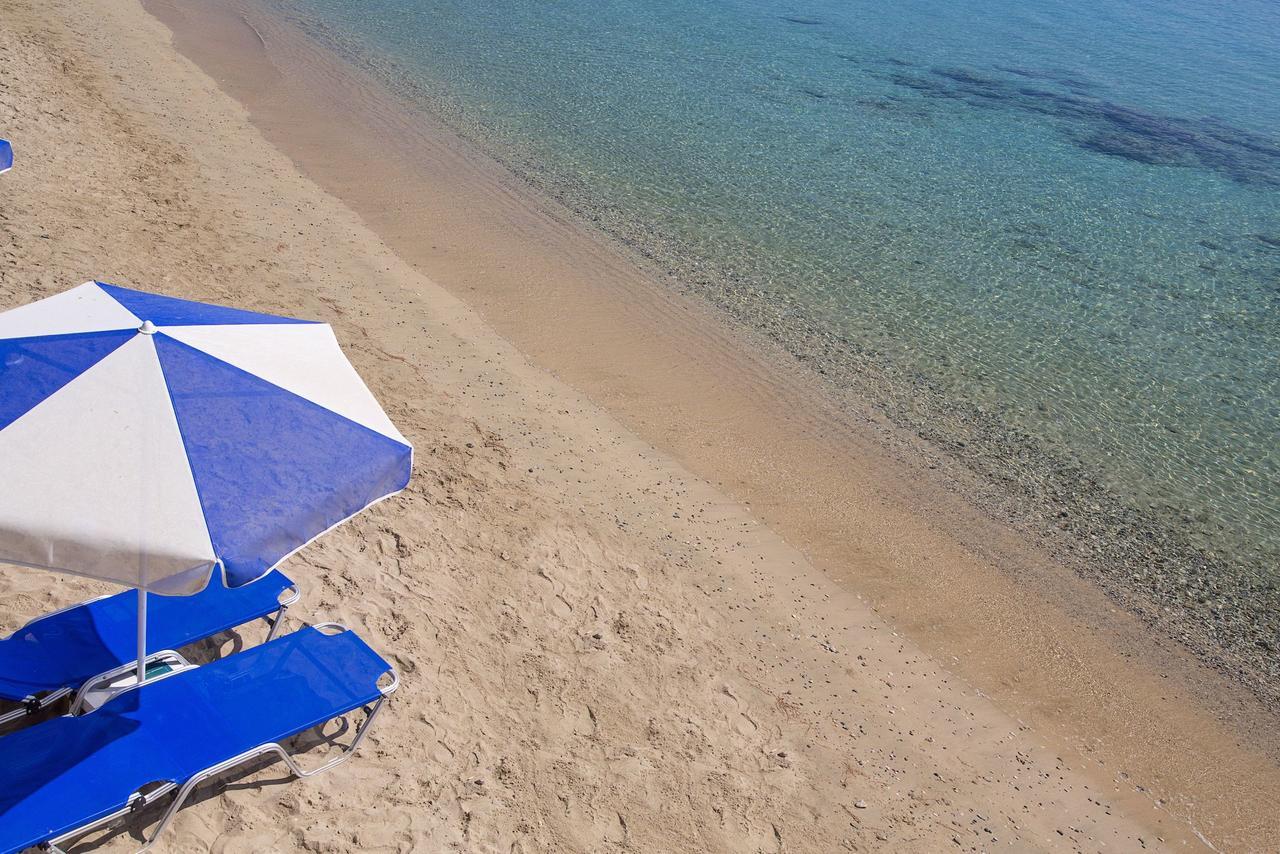 Olea Villas - Infinity Pool, Hot Tub, Sea Views Marathi  Dış mekan fotoğraf